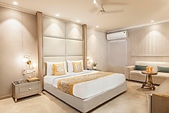 Hotel Star by Star Group, Delhi