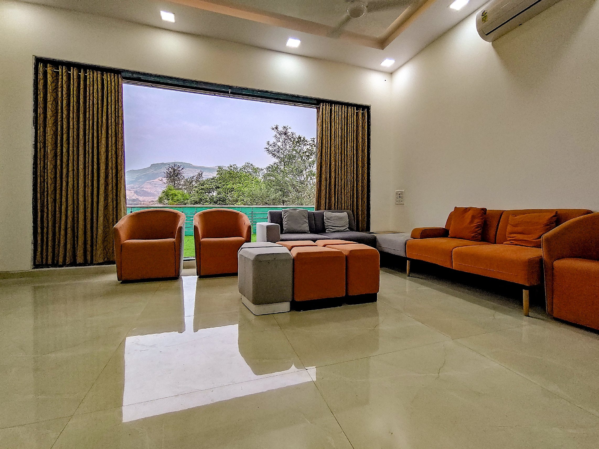 Royal Villas Chandrakanta - Tap to explore photos