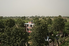 HARSH UDYAN RESORT- 15km from Aligarh Railway Station, Aligarh
