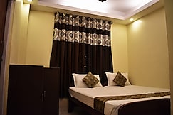 Puja Guest House | Rooms & Caretaker | 5 Mins Walk to Police Bazar, Shillong
