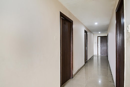 Hotel O New Tulip Santragachi Junction