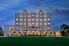 Laxminarayan Club and Resorts, Vadodara