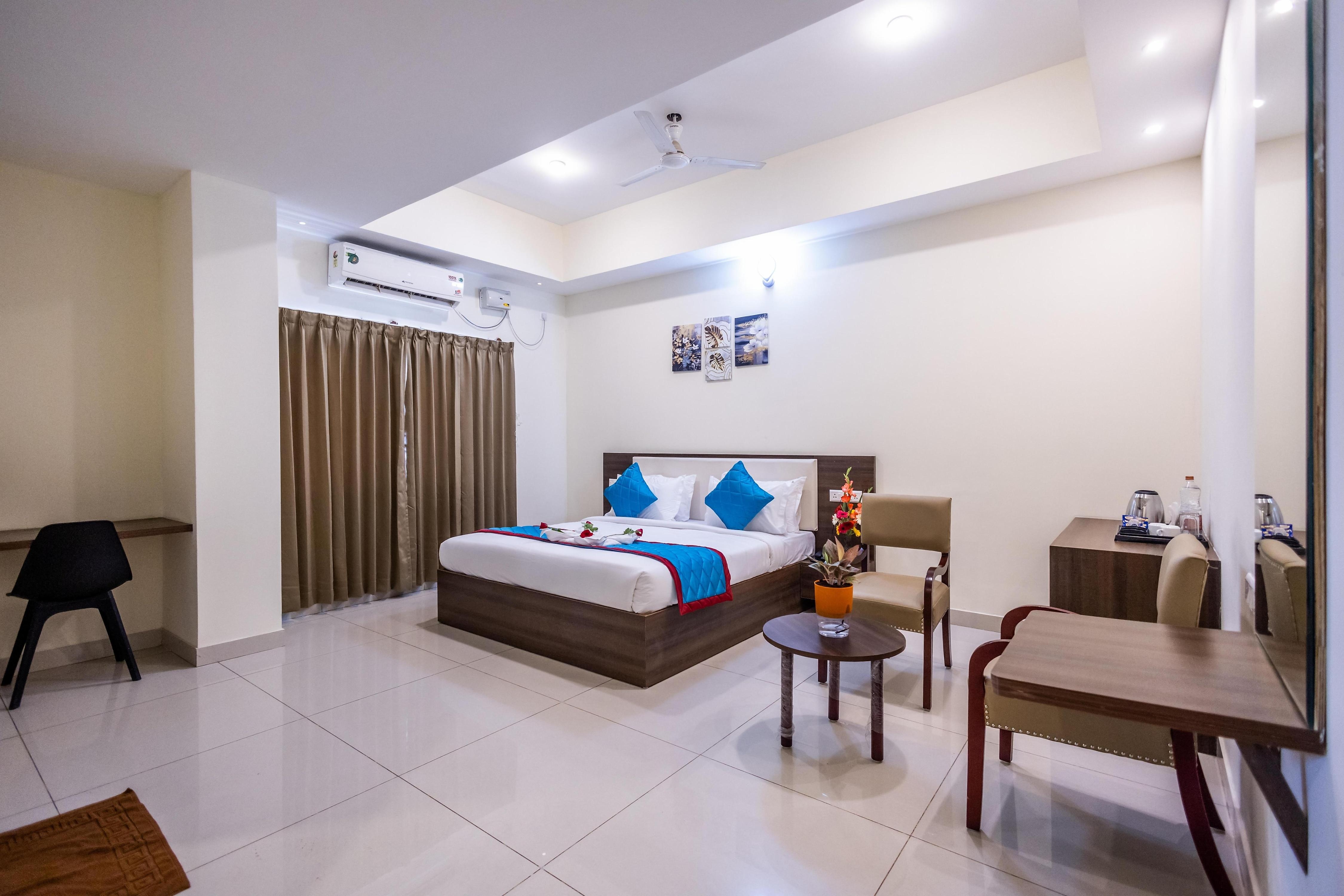 Suraksha Stay Kundalahalli Hotel - Tap to explore photos