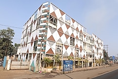 HOTEL SHAAN, Medinipur
