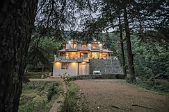 Vibhasa The Scenic Solitude Villa amidst Himalayas Near Kainchi Dham, Almora
