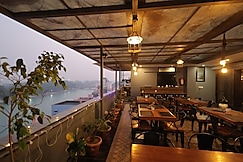 Hotel Ganga Vibes@Har Ki Pauri Road