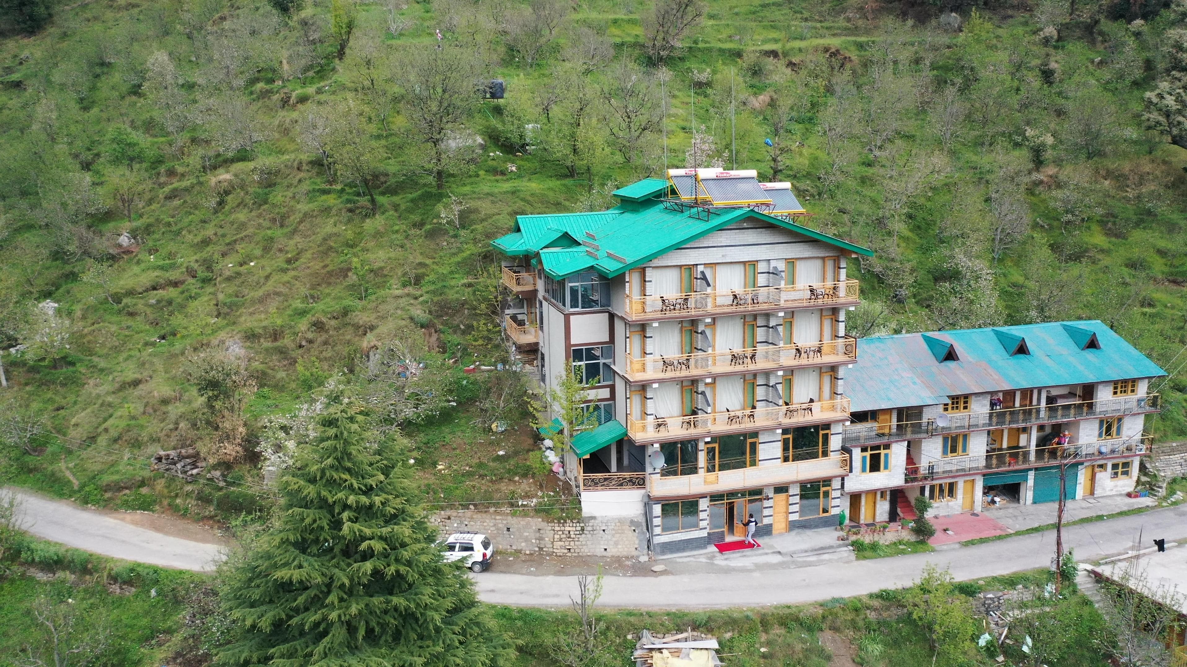 Hotel Kanyal Hills - Tap to explore photos