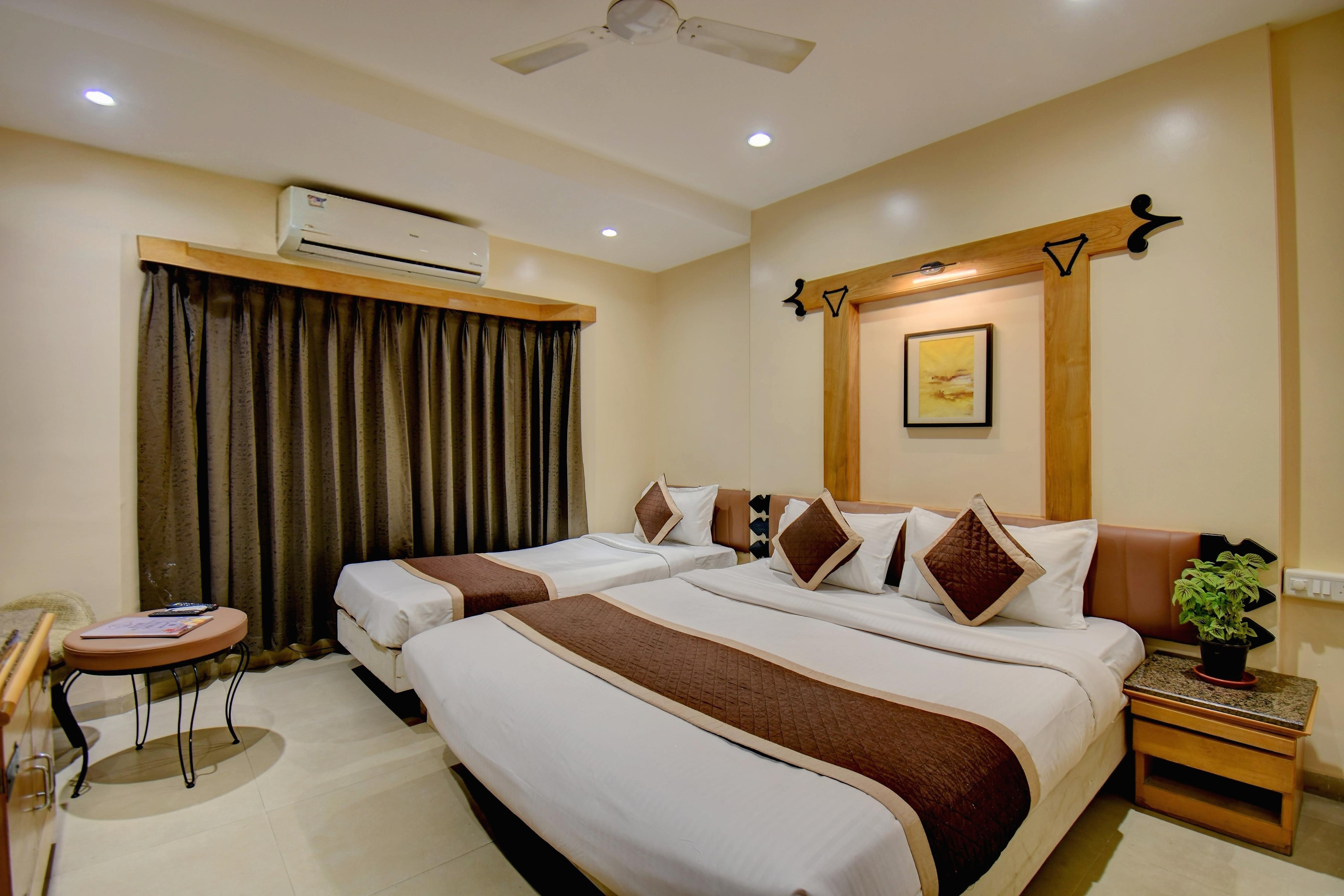 Triple Bed Room 1