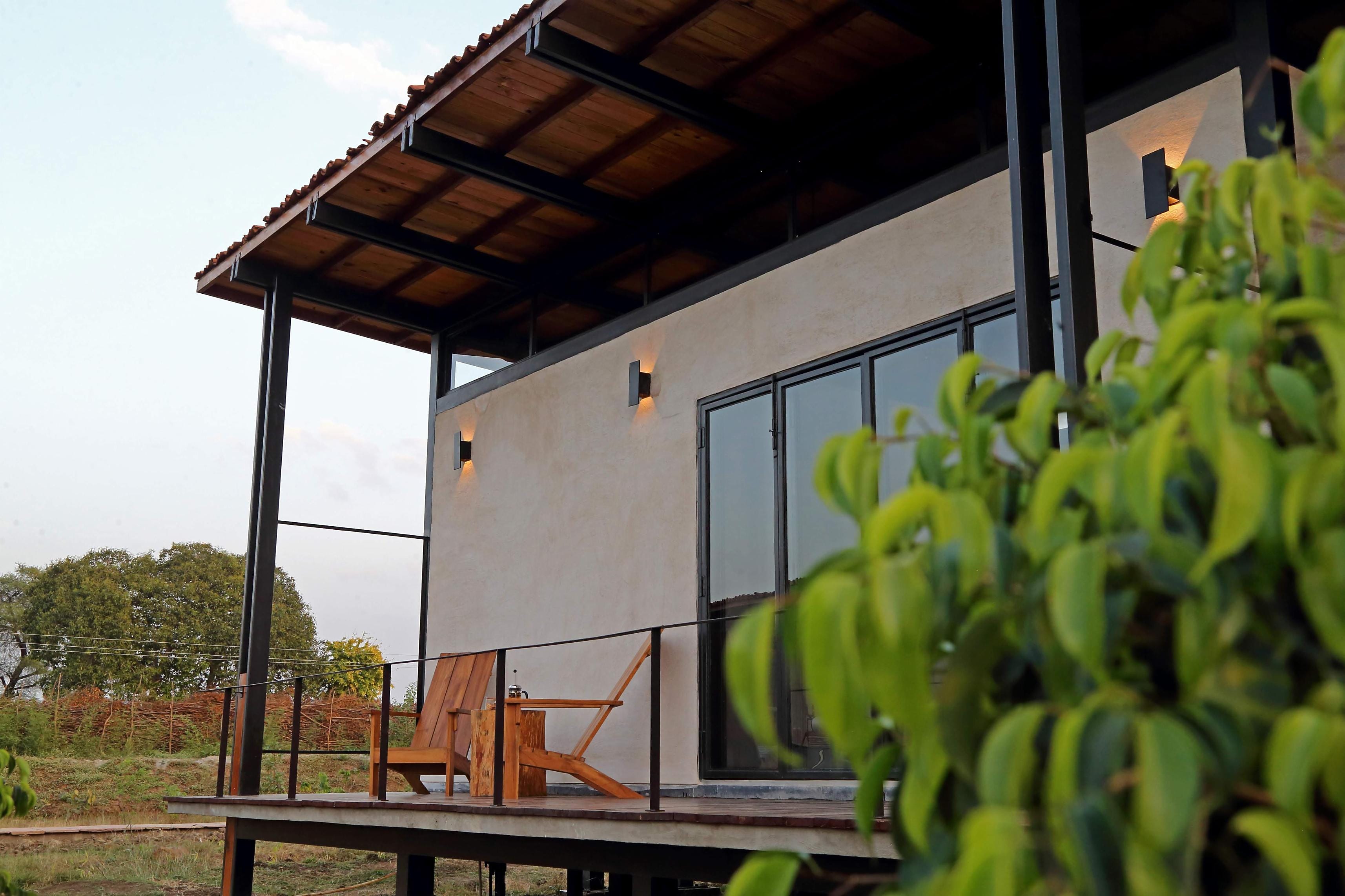 Bori Safari Lodge - Tap to explore photos