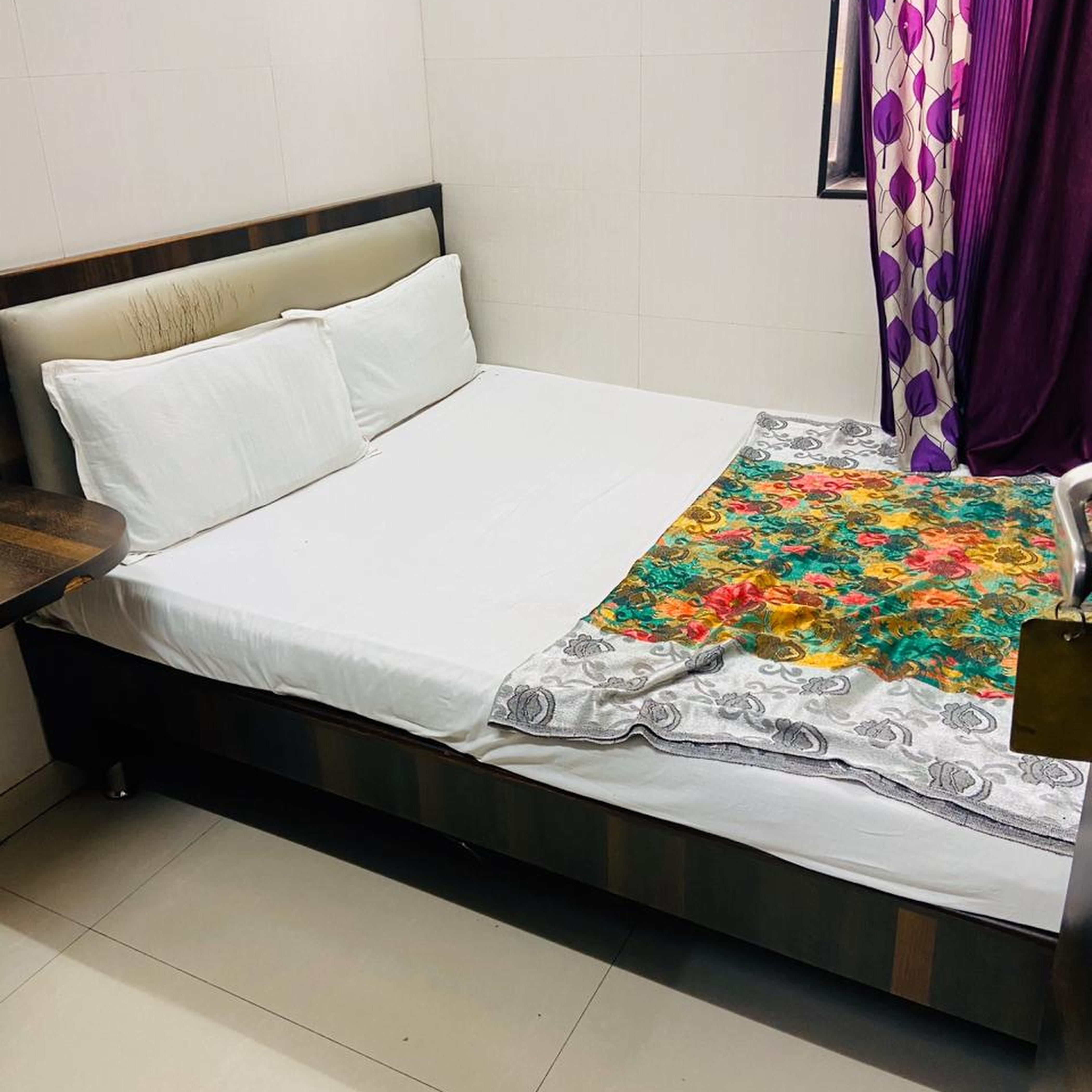 Badriya Guest House - Tap to explore photos