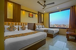 Hotel Crown, Amritsar