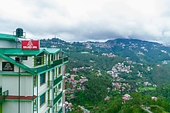 Golden Oak, Shimla