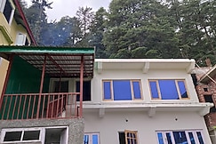 Green Meadows Homestay Jhumar, Dalhousie