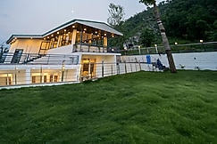 Mountain Midst | Rooms with Balcony, Mussoorie