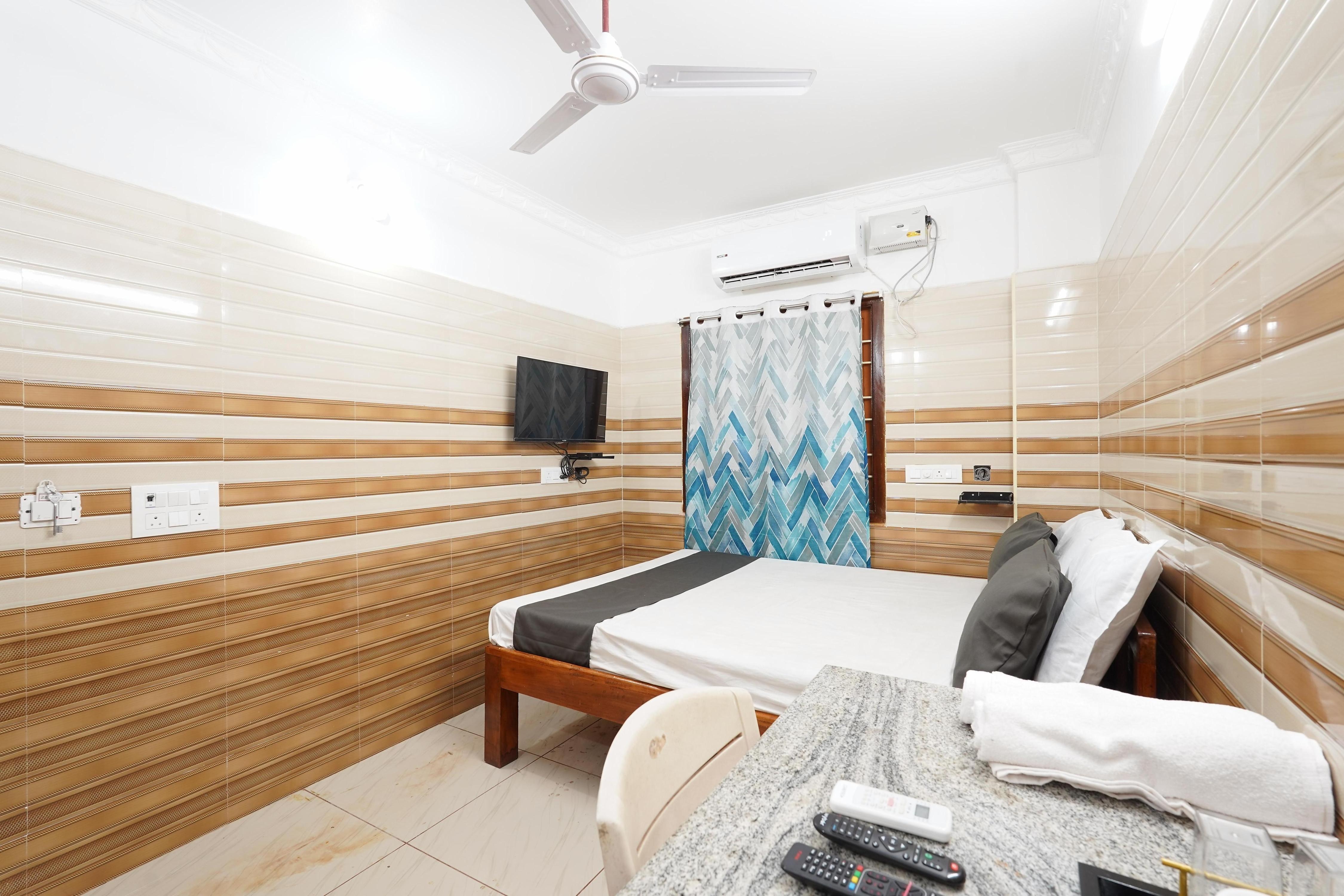 Sharmila Guest House (near JIPMER) - Tap to explore photos
