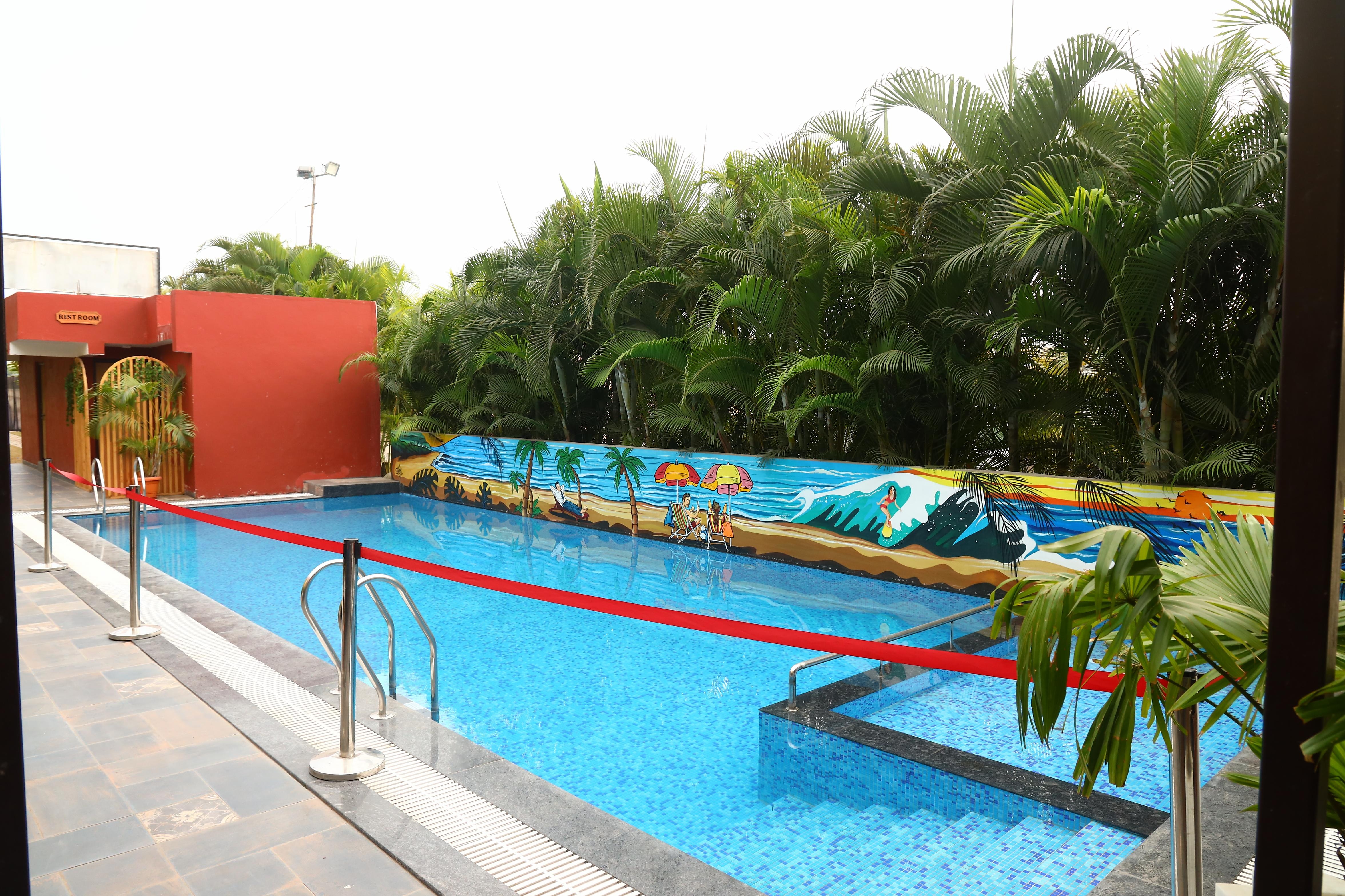 Blue Leaf by Papaya Tree Hotels Best Rates on Indore Hotel Deals, Reviews & Photos