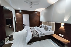 Hotel Runwal Tower, Ichalkaranji, Ichalkaranji