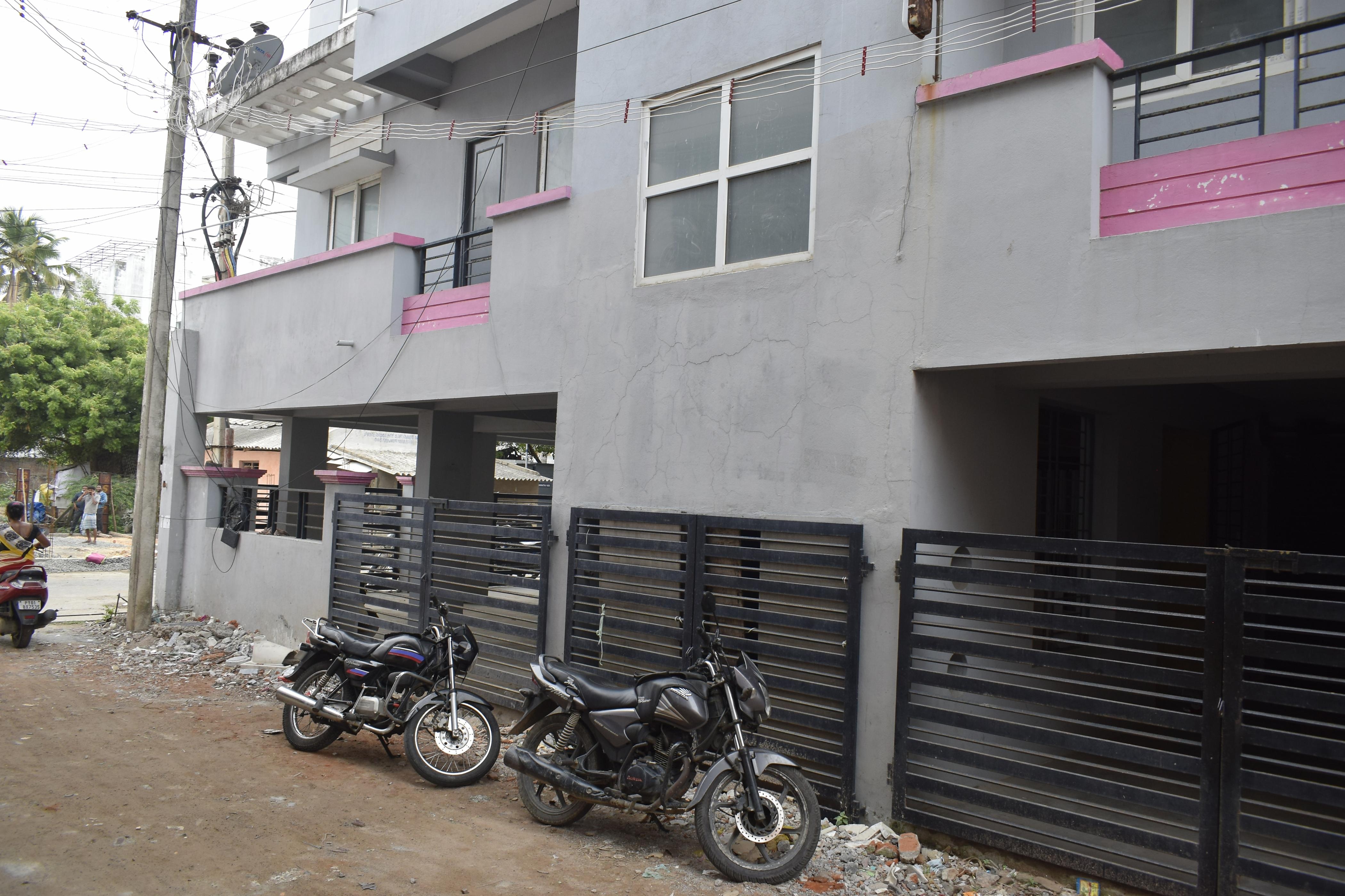 Pondy Residency - Tap to explore photos