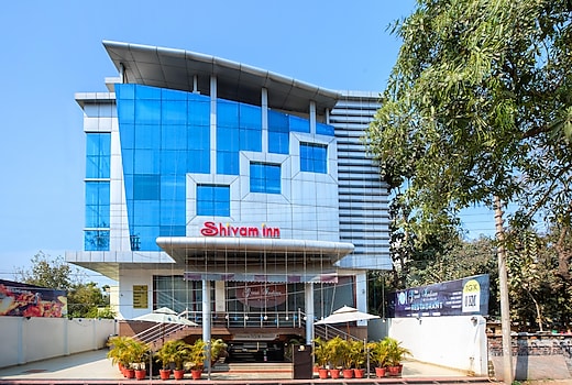 Treebo Shivam Inn Near Singapore Mall