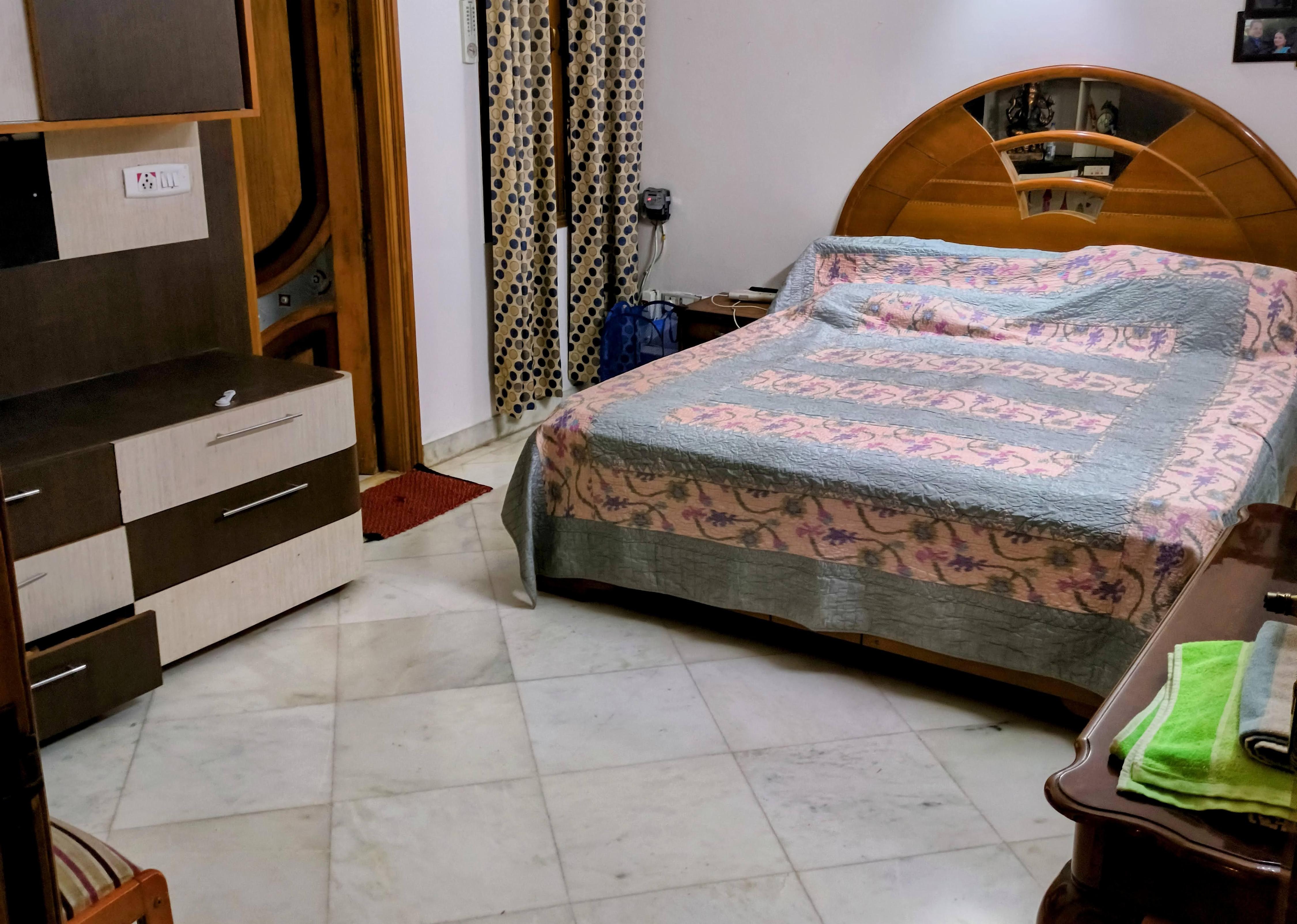 Vasanti Mahal Homestay - Tap to explore photos