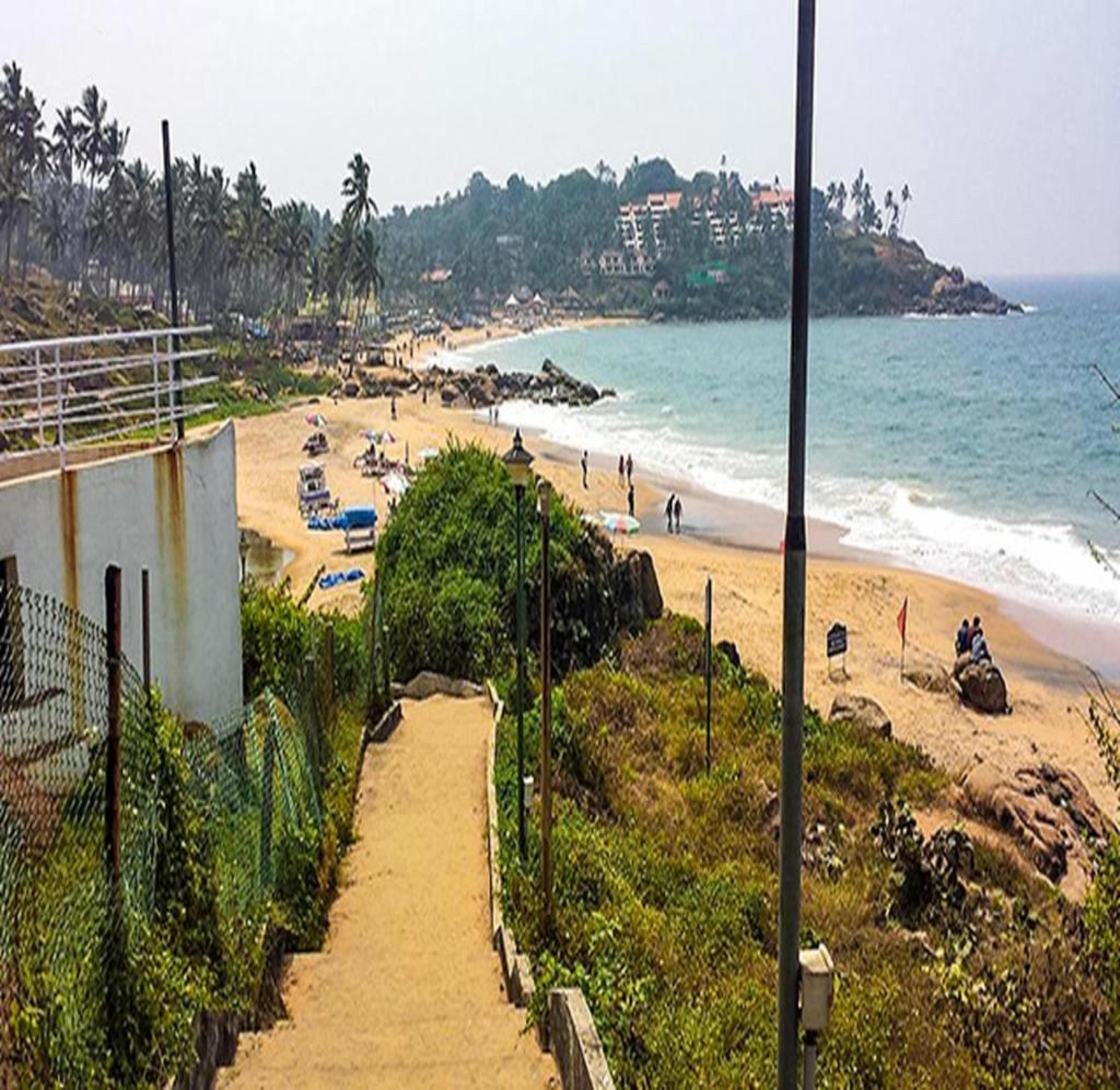 FabHotel Wateredge Beach Resort - 200m from Samudra Beach Park - Tap to explore photos