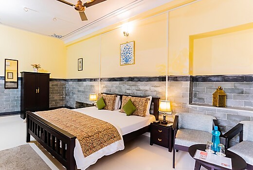 The Kalyan Villa| Heritage Stay with Patio|