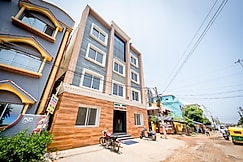 Deepganga inn(near sea beach), Puri