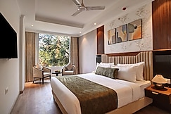 IVA Premium Delhi Airport, दिल्ली