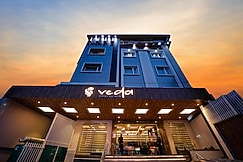 Hotel Veda by R K S, Varanasi
