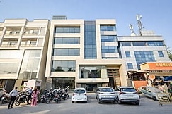 Hotel Mystique Melange (Newly Built 2026) - Ashok Vihar and Pitampura, Delhi
