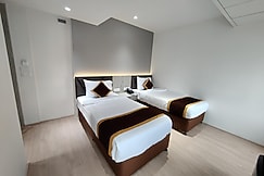 Poiisse, A Boutique Hotel, Howrah
