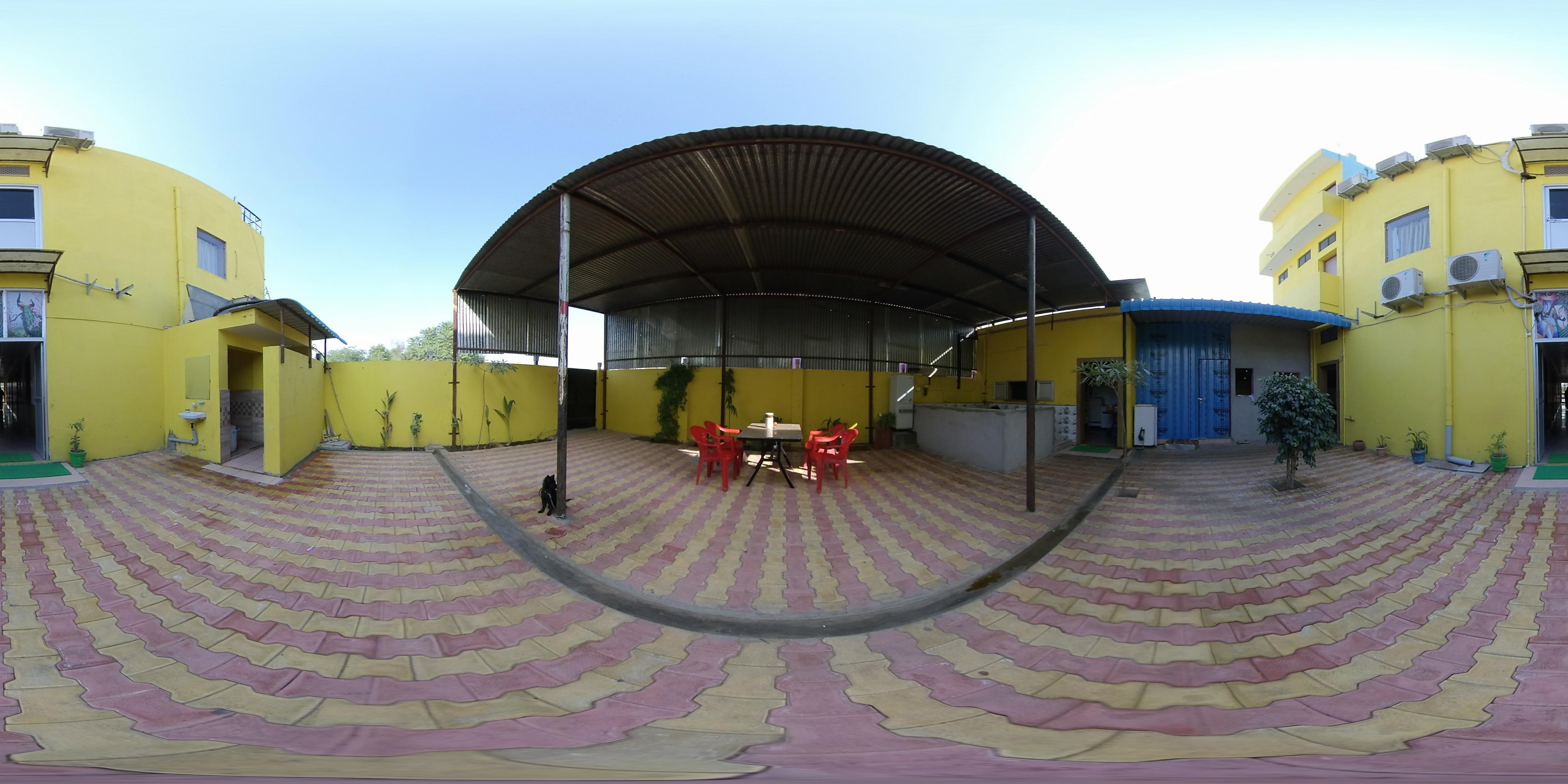 Hotel Nanda - Tap to explore photos