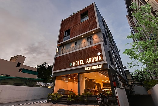 Treebo Aroma Executive