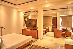 Red Brick | Home by Earthaa Escapes, Delhi, Delhi