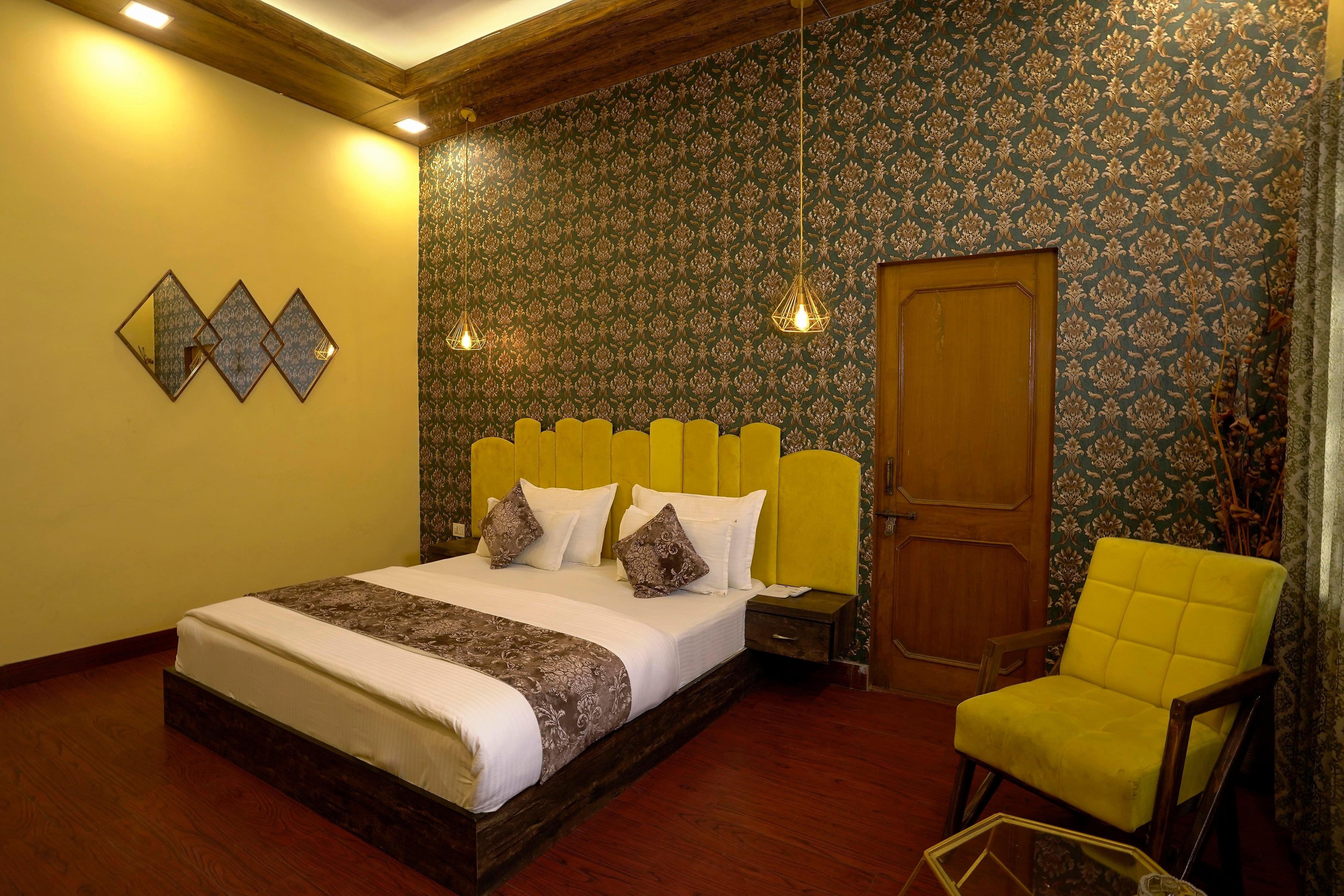 Haveli Banquet & Resort - Tap to explore photos