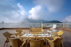 Hostie Mystica Luxe 5BHK Mountain Home, Shimla, Shimla