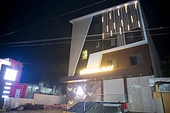 Hotel Gaurav Lodging Boarding, Latur