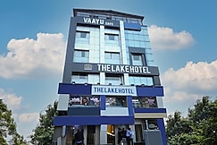 The Lake Hotel, Kolkata