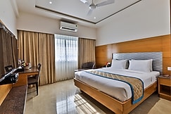 Hotel VBR Grand Inn, Bangalore