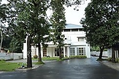 Hotel Vrindavan, Thodupuzha