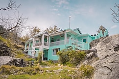 Zero Degree Homestay | Mountain-view Rooms, Joshimath