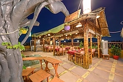 SHRI NILAYAM KUTIR, Varanasi