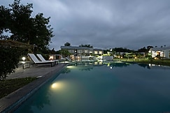 Foxtail Orchid Resort Kaziranga, Kohora