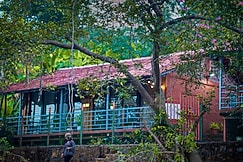 Saveda Farm & Cottages, Karjat