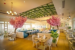 Hotel Krinoscco, Ayodhya