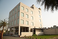 Comfort Hotel By Choice Hotels, Amritsar