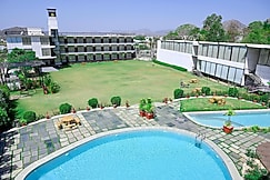 PARIM PARK RESORT, Udaipur