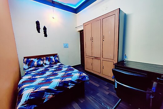 Startup House