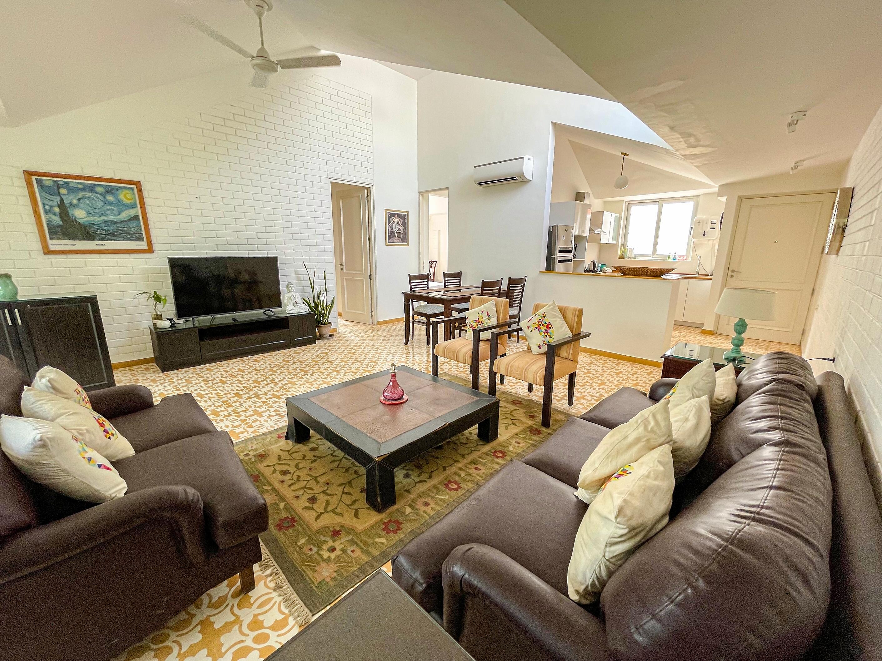 Earthaa Escapes | Shunyata 2 BHK Pool Apartment - Tap to explore photos