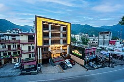 Divine Lakshmi Ganga By Elements 7, Rishikesh